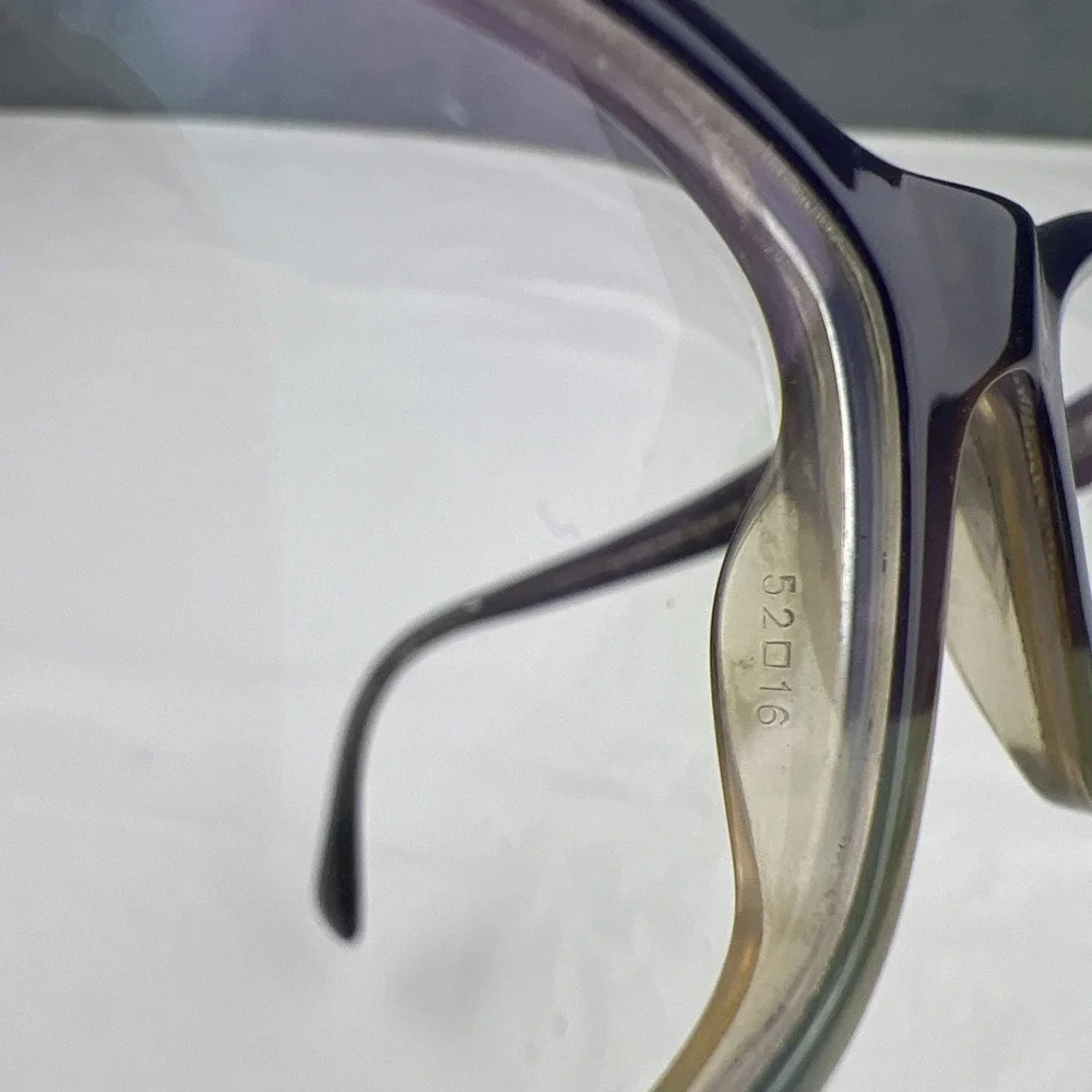Ray-Ban RB5256 5107 Eyeglasses Translucent Purple Flex Hinge 52-16-135 FRAMES